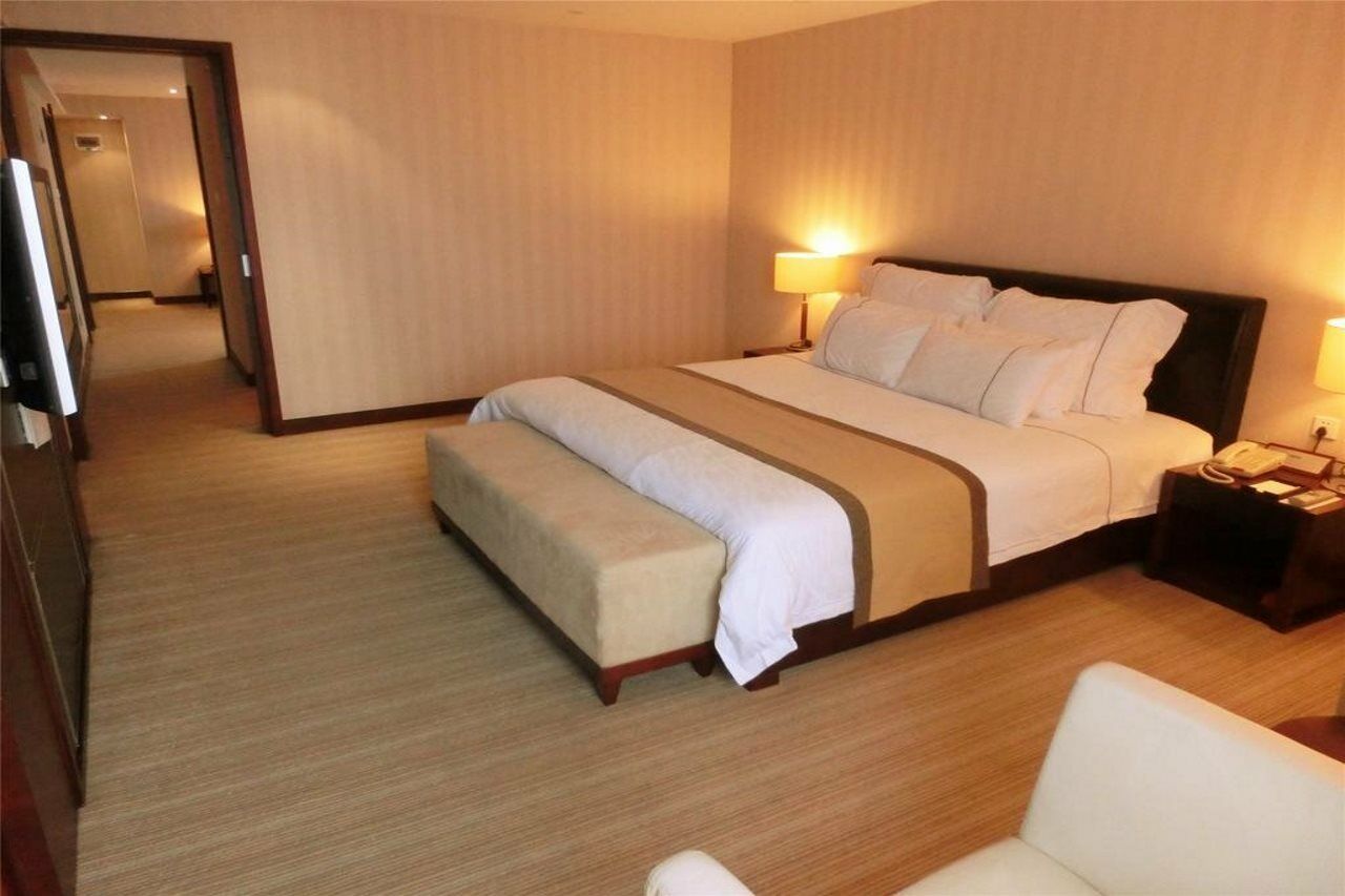 Guangzhou Baiyun International Convention Center Hotel Exterior photo